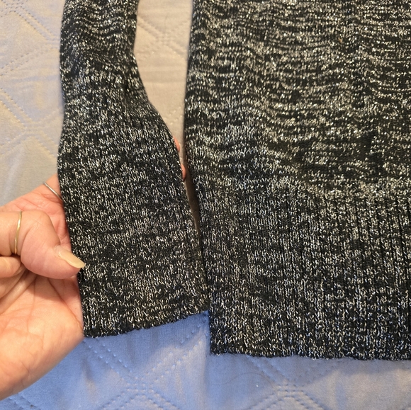 Like new vintage Moda International beaded open back sweater. - Picture 3 of 8